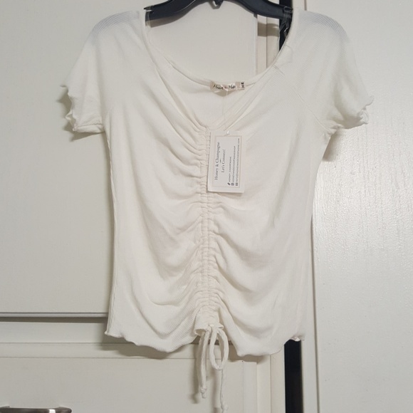 Heart of Life Tops - ♥️2 For 15$♥️ Vintage Crop Top size M